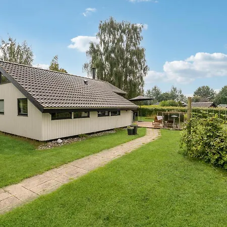 Feriehus Sydals 46 *